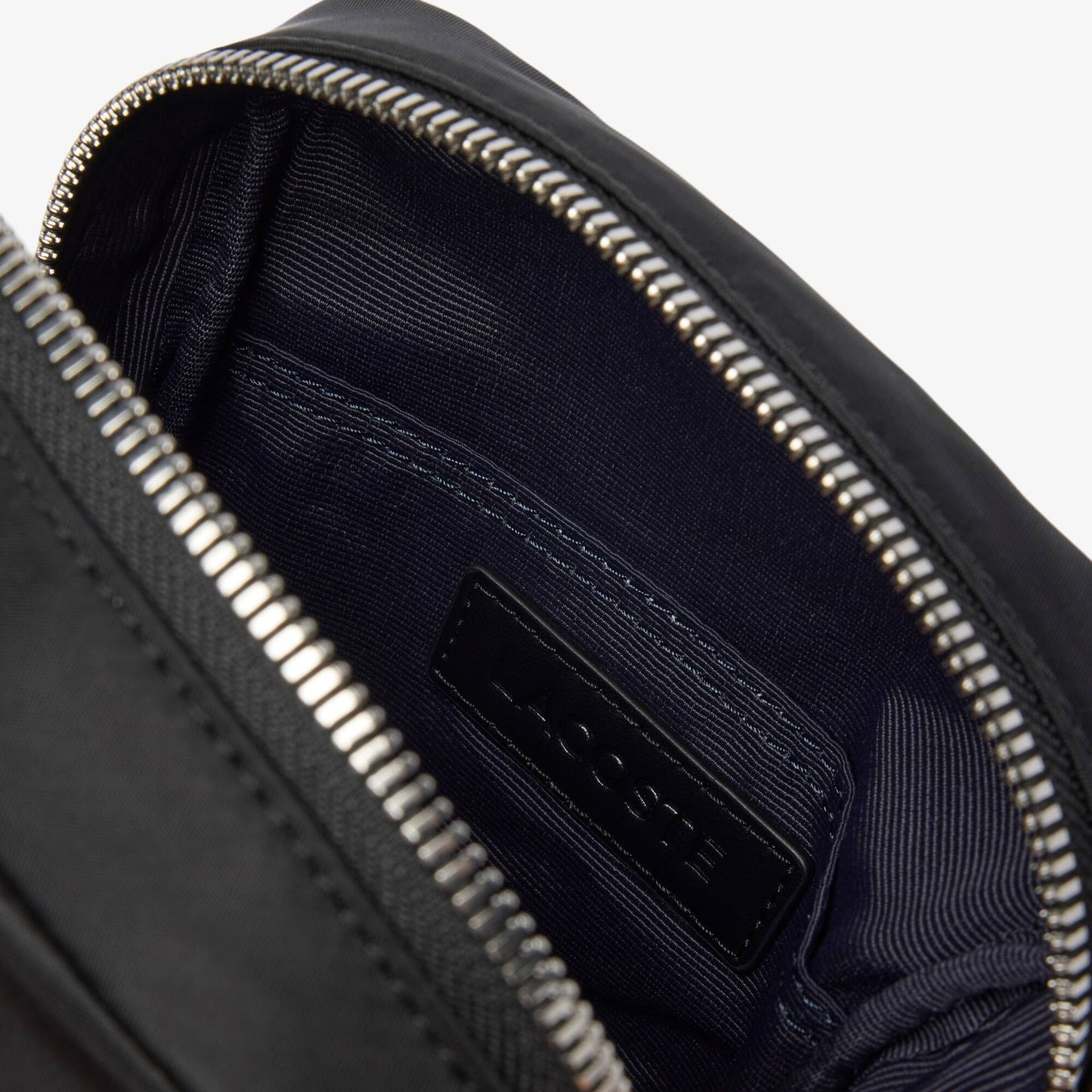 Lacoste Classics Vertikale Umhängetasche