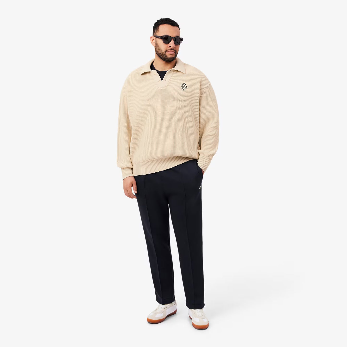 Pullover mit Polokragen, Perlen-Akzent und Abzeichen