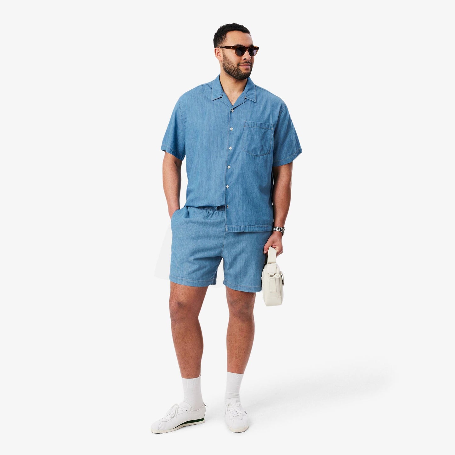 Relaxed Fit Jeanshemd mit offenem Kragen