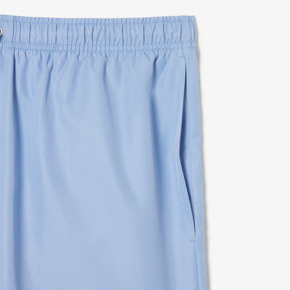 Leichte Sportshorts aus Diamond Taffeta