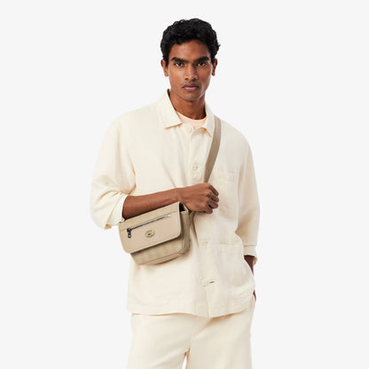 Umhängetasche aus Leder mit Mini-Monogramm