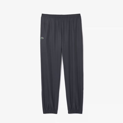 Sportliche leichte Jogginghose