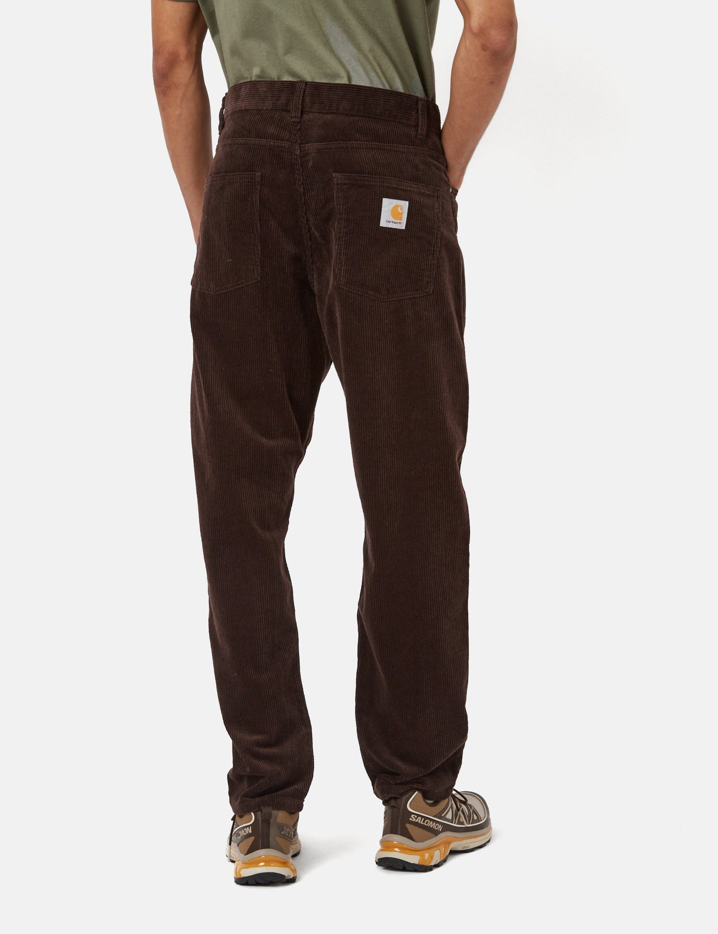 Newel Cordhose (Relaxed Fit) – Dunkles Umbra-Braun