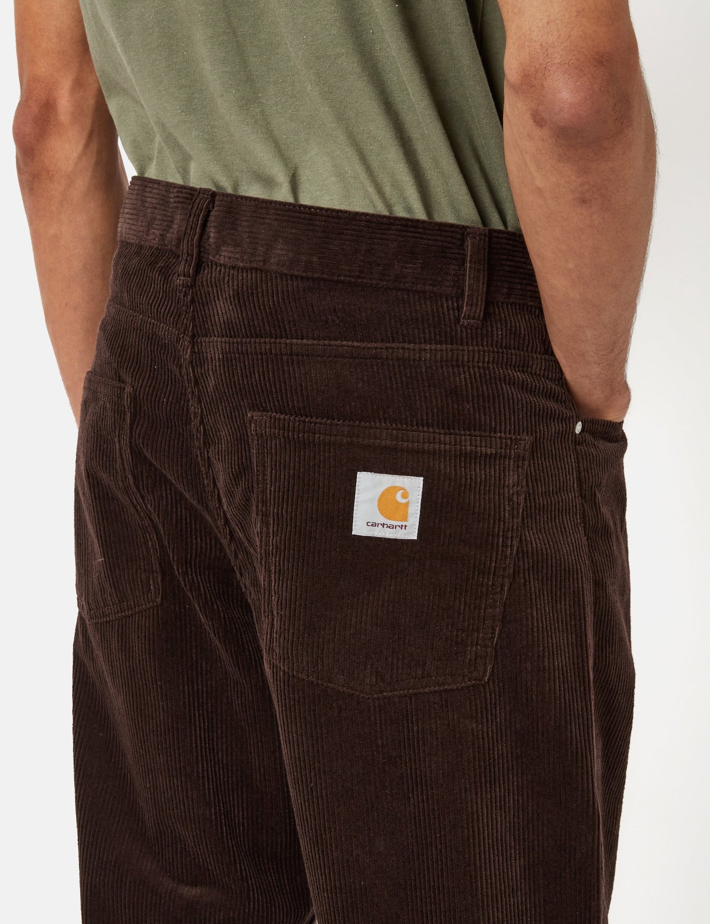 Newel Cordhose (Relaxed Fit) – Dunkles Umbra-Braun