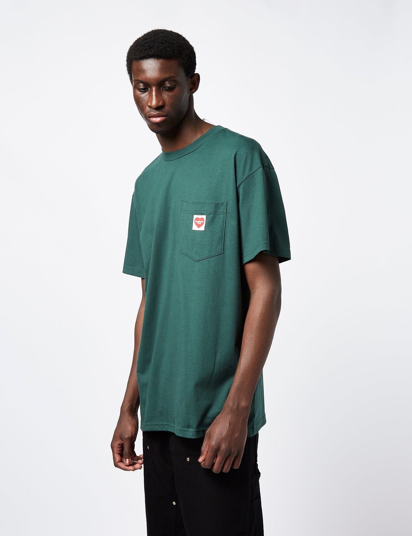 T-Shirt Tasche Herz (locker geschnitten) - Entdeckungsgrün