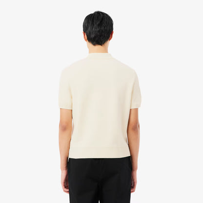Französischer Pullover mit Abzeichen und Akzentkragen